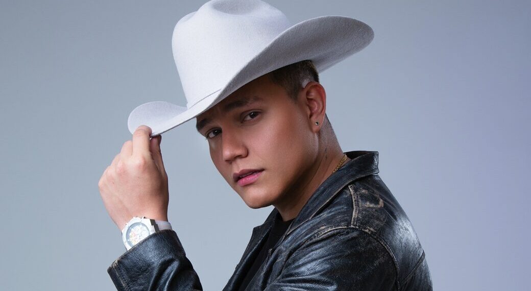 TUNJO, LA NUEVA VOZ COLOMBIANA QUE CONQUISTA MÉXICO CON DOS SENCILLOS QUE YA LATEN EN EL CORAZÓN DEL PAÍS A RITMO DE REGIONAL MEXICANO