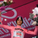 Isaac del Toro se sube al podio y está a dos etapas de coronarse en el Giro de Italia 2025… ¡a un paso del campeonato!