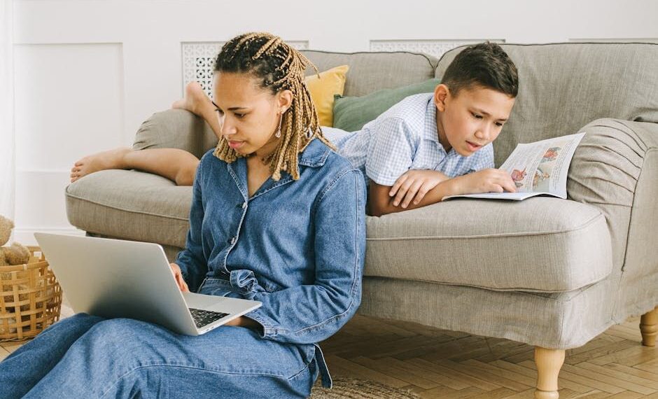 Ser madre y profesionista: UMAD ofrece programas en línea pensados para mujeres que quieren superarse