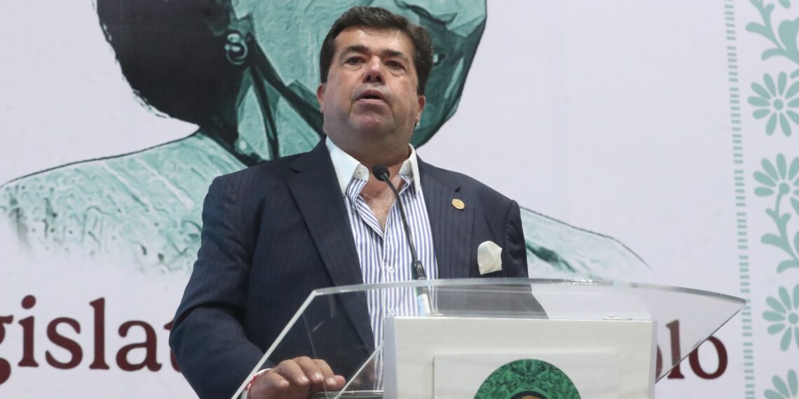 Anuncia Pedro Haces que el 22 de junio entrará en vigor la reforma que garantiza derechos laborales a trabajadores de plataformas digitales