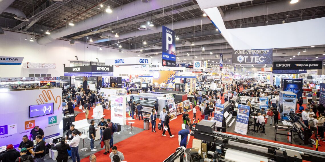Transformación, eficiencia y conocimiento: la industria gráfica evoluciona con tecnología y sostenibilidad al frente en FESPA Mexico