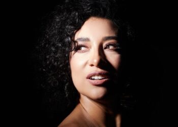 Una noche para amar con Diana Vanoni, Flor Amargo, Los Dandys y Los Tecolines en La Maraka