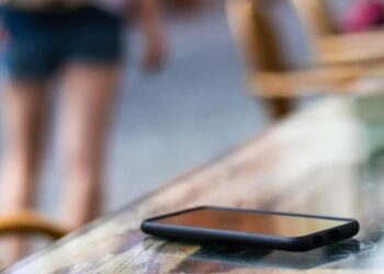 Tener dos semanas de vacaciones del celular son suficientes para mejorar la salud mental