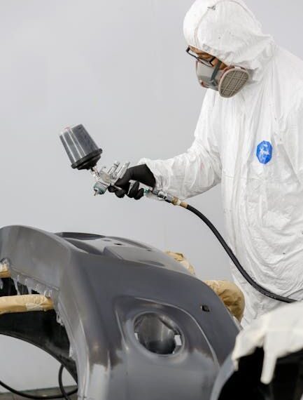 Cómo elegir la cabina de pintura industrial ideal para una línea de producción