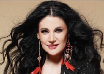 ALEJANDRA ÁVALOS CELEBRA ESTE SAB 16 DE AGOSTO A LAS GRANDES VOCES FEMENINAS EN UN CONCIERTO ÍNTIMO