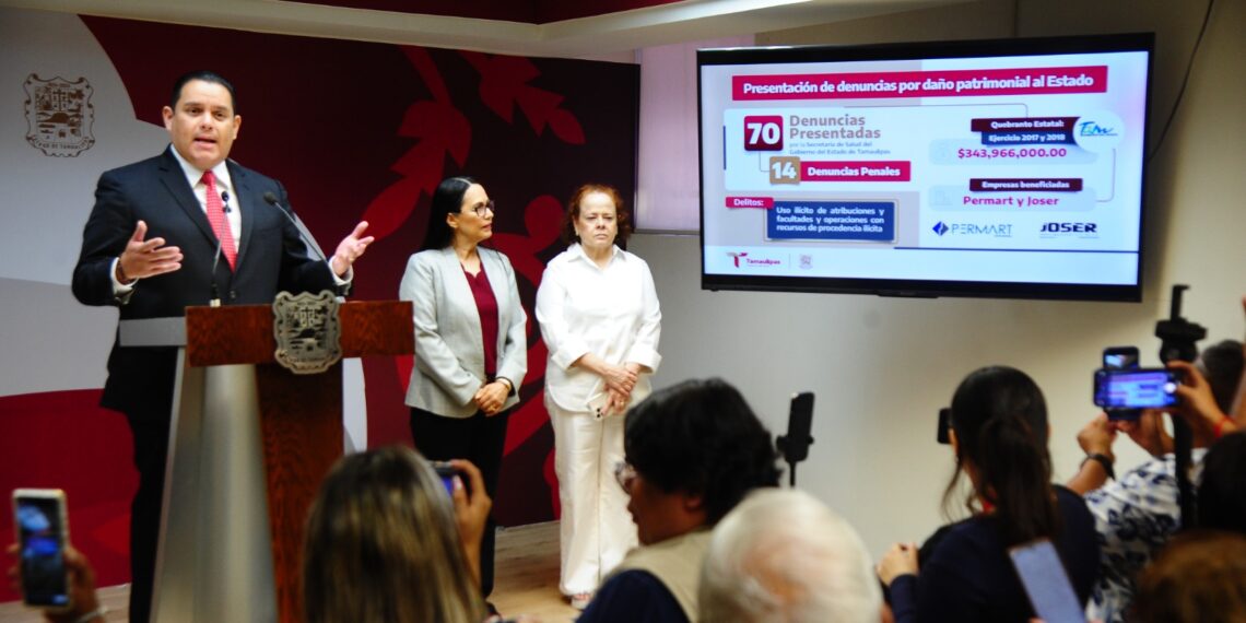 Benefició Cabeza de Vaca con contratos a los Carmona, denuncia Salud