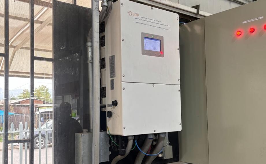 Solis Inverters lleva tecnología avanzada de energía solar + almacenamiento a Chile con la nueva serie Solarator