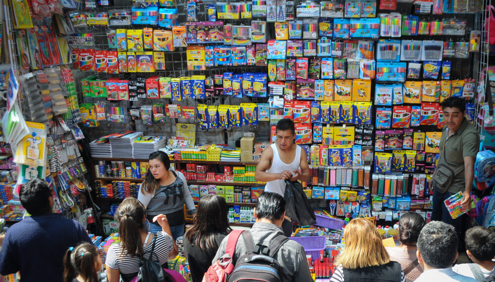 Por regreso a clases, aumenta 30% el uso de tarjetas de crédito