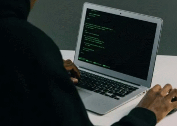 Indautor respalda fallo: obras creadas con inteligencia artificial no tendrán derechos de autor