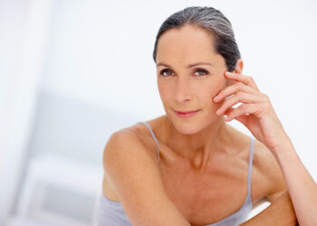 ¡Alerta mujeres! La menopausia puede aumentar el riesgo de escapes urinarios