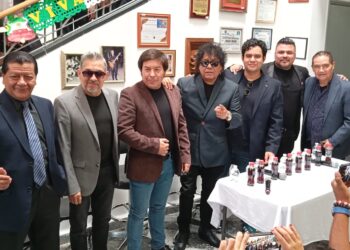 Los Ángeles Negros crean puente entre generaciones en su gira “Grandes Éxitos”, que llega al Teatro Metropólitan