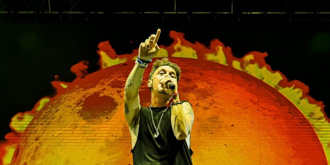 SHINOVA Y NINA (MORGAN) REIMAGINAN EL PRESENTE Y LO PRESENTAN AHORA EN MÉXICO