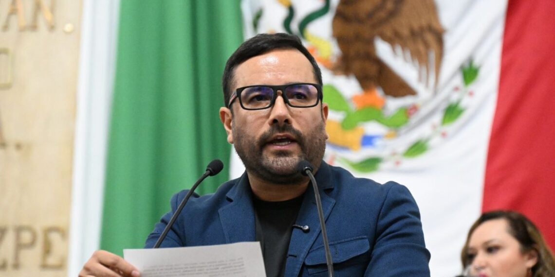 Congreso de la CDMX exige sanciones por corrupción inmobiliaria en Miguel Hidalgo