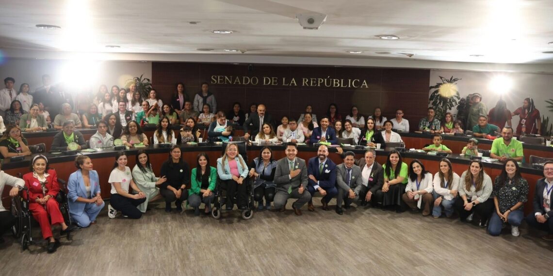 Senado impulsa agenda nacional por los derechos y la salud de las personas con talla baja. El arte de disfrutar con estilo y sentido.