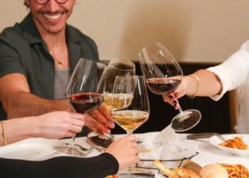 The Palm invita a celebrar cenas de fin de año y Navidad en uno de los restaurantes de carnes en CDMX