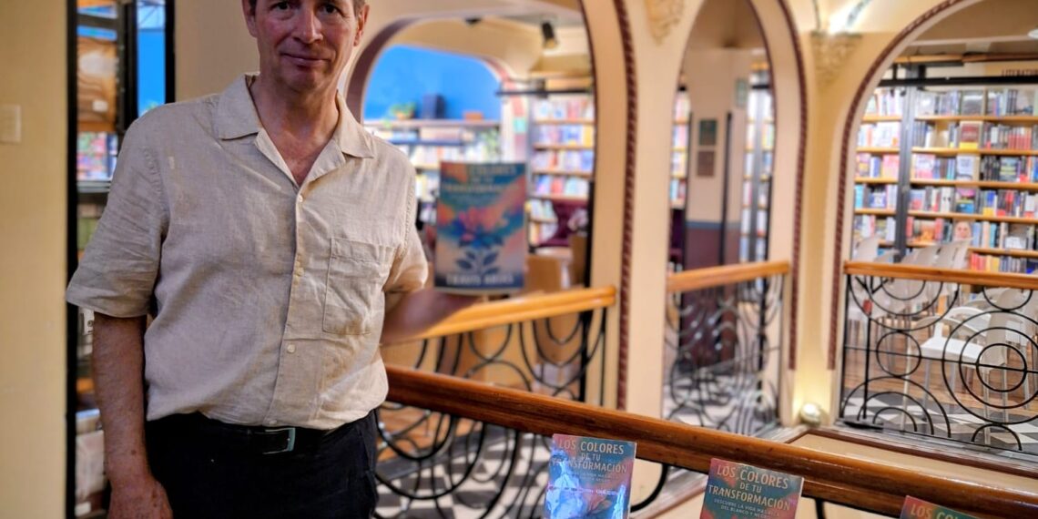 Travis Arias presentará Los colores de tu transformación en la FIL de Guadalajara