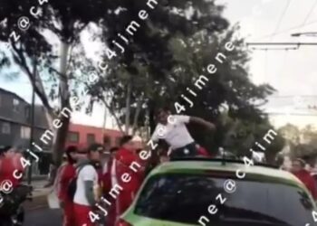 Peregrinos violentos en CDMX: unos disparan y otros agreden a automovilista