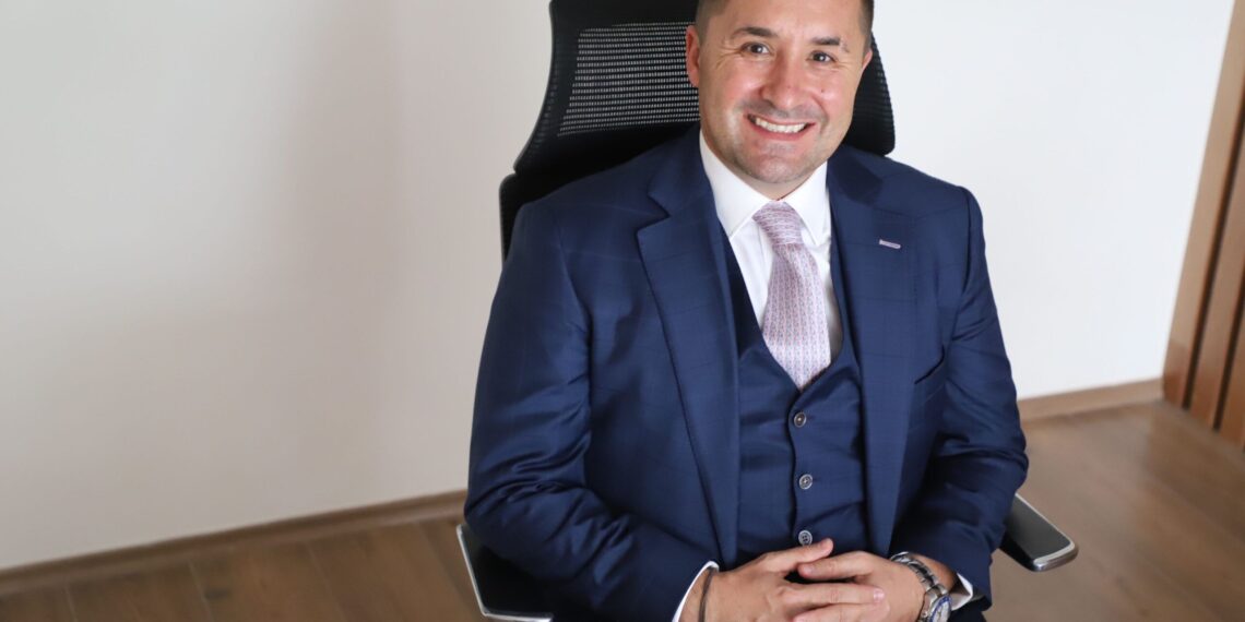 Julián Fernández analiza cómo México se convierte en país clave en comercio internacional