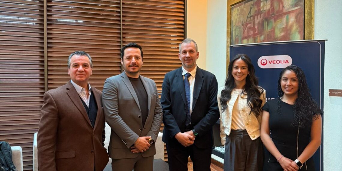 Empresas líderes llaman a acelerar la sostenibilidad hídrica en la industria de Alimentos y Bebidas en México