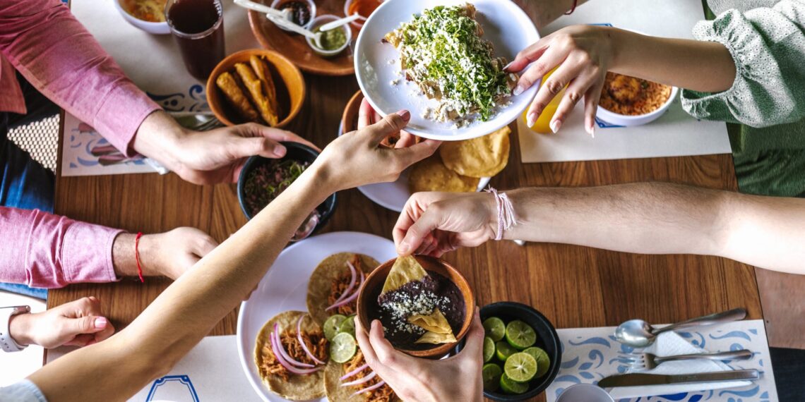 5 consideraciones que debes tomar en cuenta en las fiestas de fin de año para cuidar tu salud gástrica