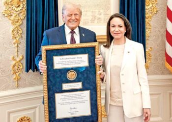 Machado regala a Trump su medalla del Nobel de la Paz