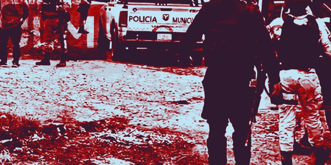 Seis personas siguen hospitalizadas tras balacera en campo de futbol de Salamanca