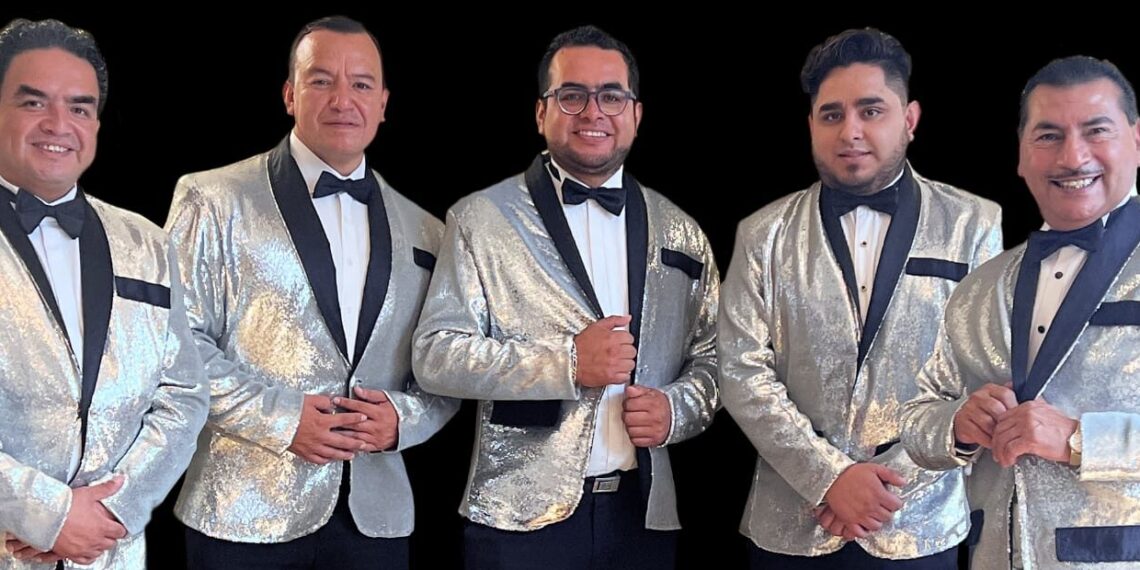 Los Dandys de Armando Navarro celebran la esencia del bolero en la Ciudad de México junto a grandes invitados