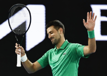 Djokovic iguala récords de Federer en inicio del Australian Open 2026