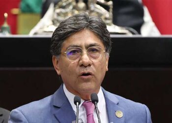 Impulsan reforma constitucional para que el Congreso regule el uso de la inteligencia artificial y dispositivos afines