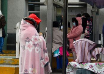 inicia febrero con frío intenso y doble alerta por bajas temperaturas en la CDMX