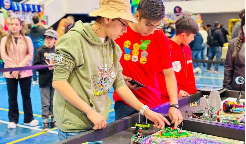 INSTITUTO SANFORD TORREÓN DESTACA EN FIRST LEGO Y AVANZA AL NACIONAL