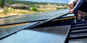 S-5 revoluciona los techos solares metálicos con anclajes que reducen peso y costos