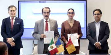 UAG reafirma excelencia académica con 28 nuevos RVOES