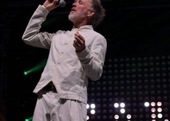 Mariachi Elástico conquista Sala Urbana y confirma la vigencia del mariachi en clave contemporánea