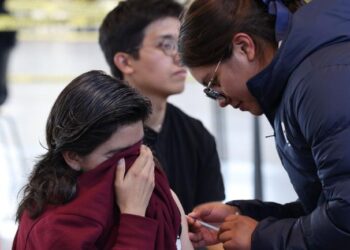 Continúa análisis de dos probables muertes por sarampión en CDMX