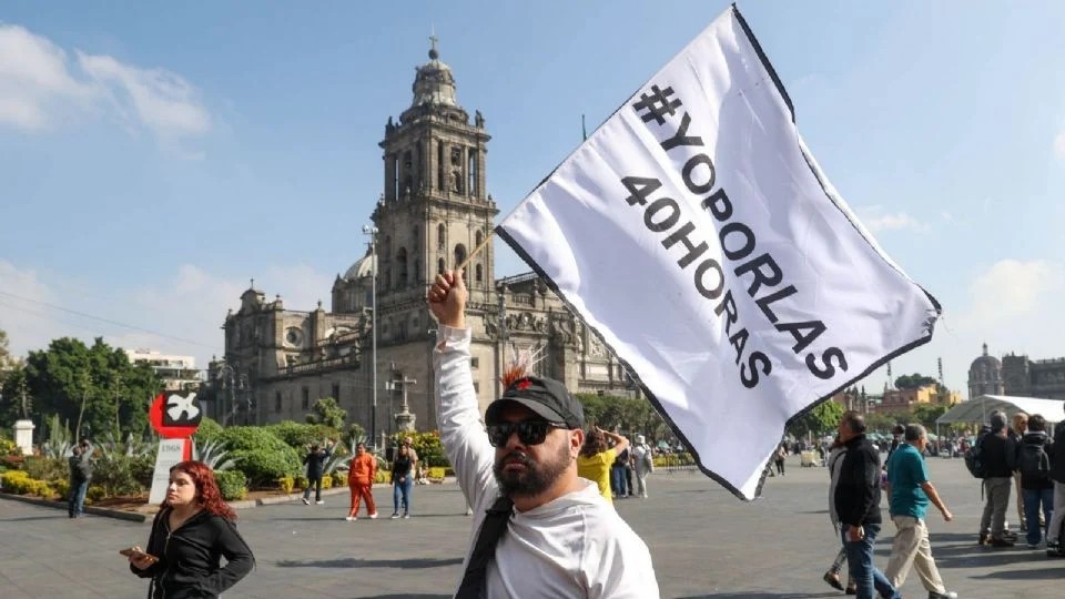 Gobierno oficializa la reducción de la jornada laboral a 40 horas y su aplicación gradual hacia 2030