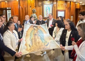 Histórico: presidente mundial de Rotary accede a espacio reservado de Basílica con Club Rotario Tonantzin Guadalupe
