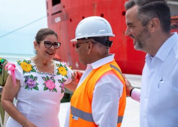 Liz Hernández pisa el acelerador en Campeche y se posiciona rumbo a 2027