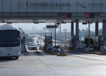 Exigen transportistas con bloqueos frenar violencia y extorsiones en carreteras federales