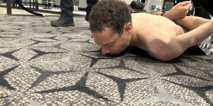 Tirador de la cena de Trump dejó un manifiesto previo al ataque y se lo envió a su familia, revela The New York Post