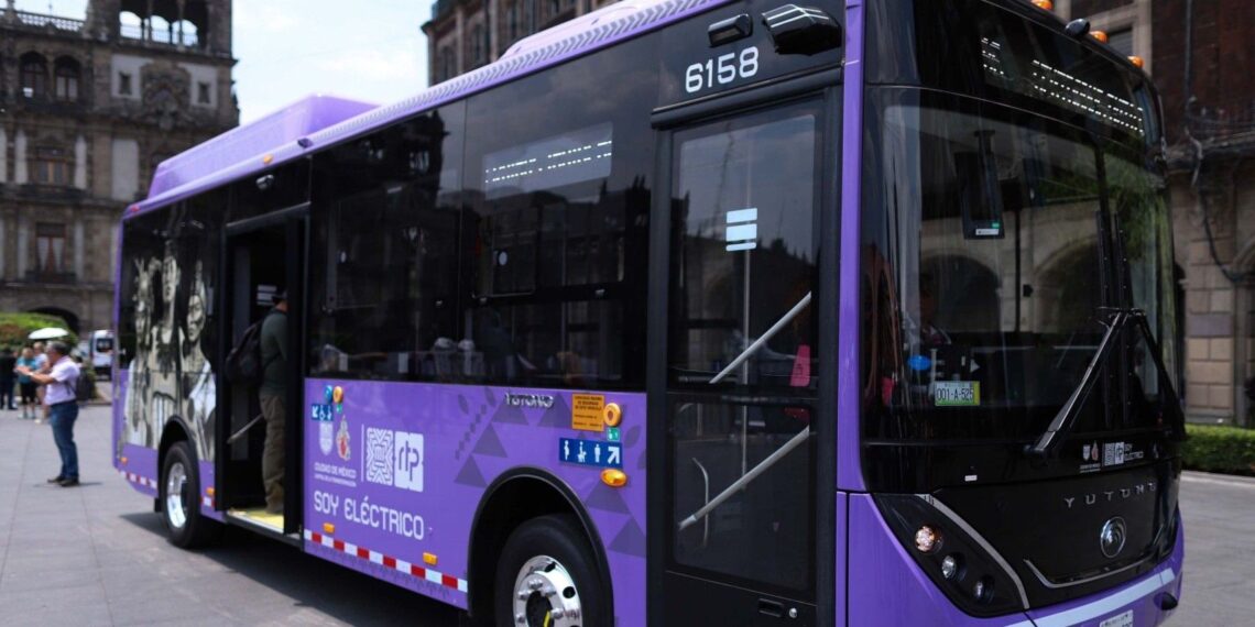 Estrena CDMX ‘Centrobús’: La nueva ruta eléctrica operada por mujeres