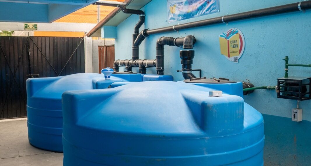 Escuelas con Agua llega a mil planteles y refuerza acceso hídrico en comunidades escolares
