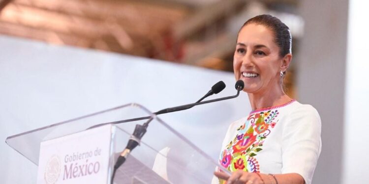 “Se acabó la violencia contra las mujeres», dice Sheinbaum desde Sonora pese al aumento de casos en el país