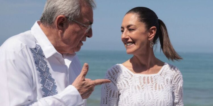 “No vamos a defender a nadie, aunque sea de Morena»: Sheinbaum niega apoyo a Rocha, pero insiste en que EU no ha entregado pruebas