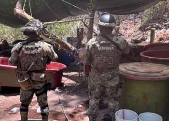 Hallan laboratorios clandestinos y decomisan 10 mil litros de precursores en Jalisco, Sinaloa y Nayarit; uno está ligado a «El Jardinero»