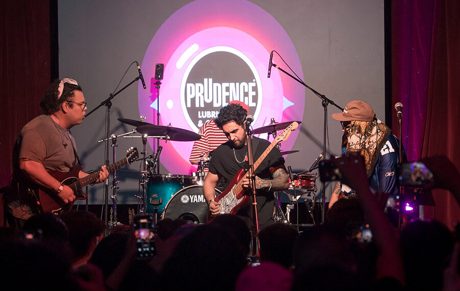 Prudence y Vete a la Versh reviven una de las colaboraciones más icónicas del internet mexicano