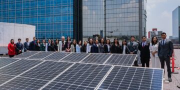 Cox lanza convocatoria de becas para estudiar carreras STEM