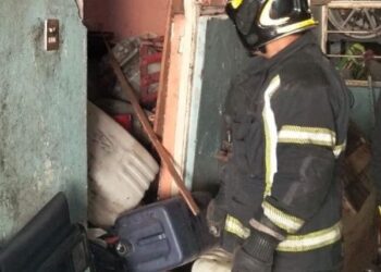 Explosión por acumulación de gas deja dos adultos mayores lesionados en Iztapalapa