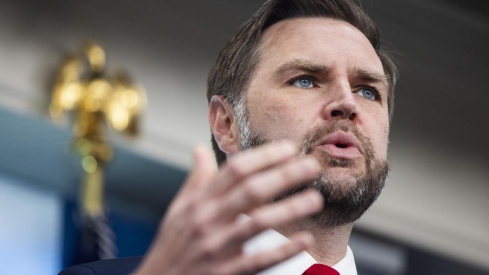 Plazo de 60 días para negociar un acuerdo de paz entre EU e Irán arranca este jueves, asegura JD Vance