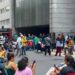 CNTE toma instalaciones de las Afore en CDMX tras diálogo fallido con Gobernación